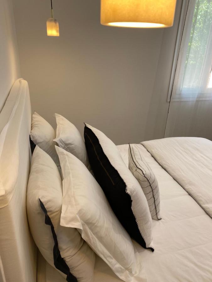 Petit Paradis A Sanary Avec Vue Mer Wifi Et Clim Exterior foto